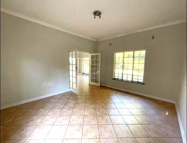 4 BEDROOM HOUSE FOR SALE IN CHASE VALLEY